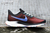 Lunar 35x Sneaker