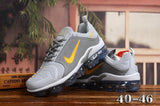 Nike Air Max Plus TN - Grey